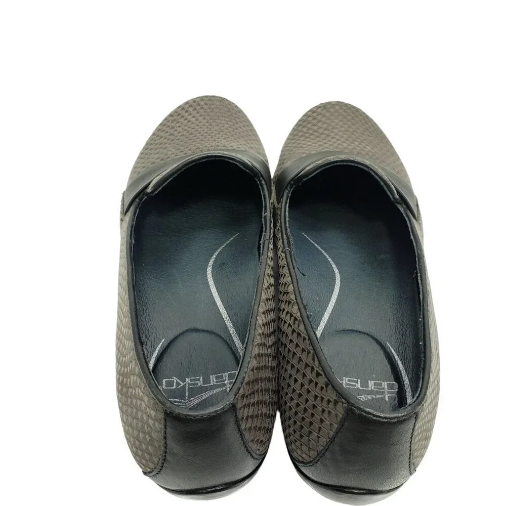 Dansko Loafers Oksana Marseille Casual Walking Shoes Snakeskin Print Size 37 6.5